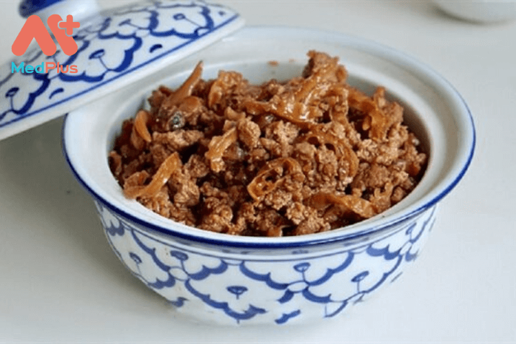 Thịt băm xào nghêu sò