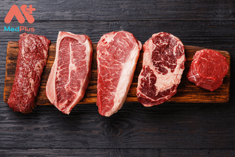 100 gram thịt bò có thể giúp bạn có được 90% lượng vitamin A cần thiết.