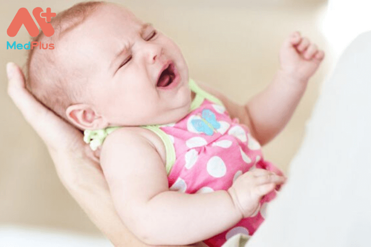 Trẻ sơ sinh bị ho gà phải làm sao