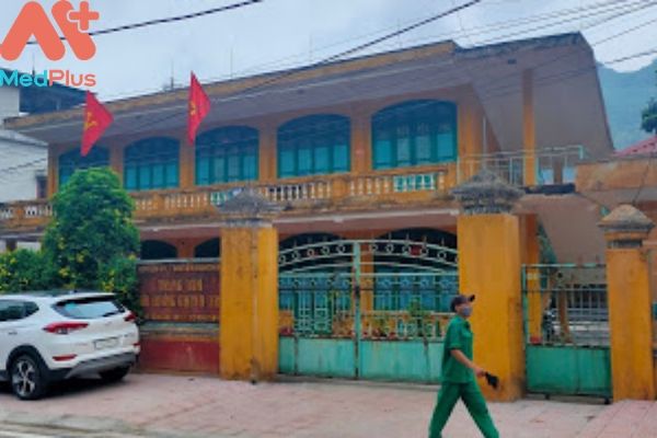 Trung tâm y tế huyện Mai Châu