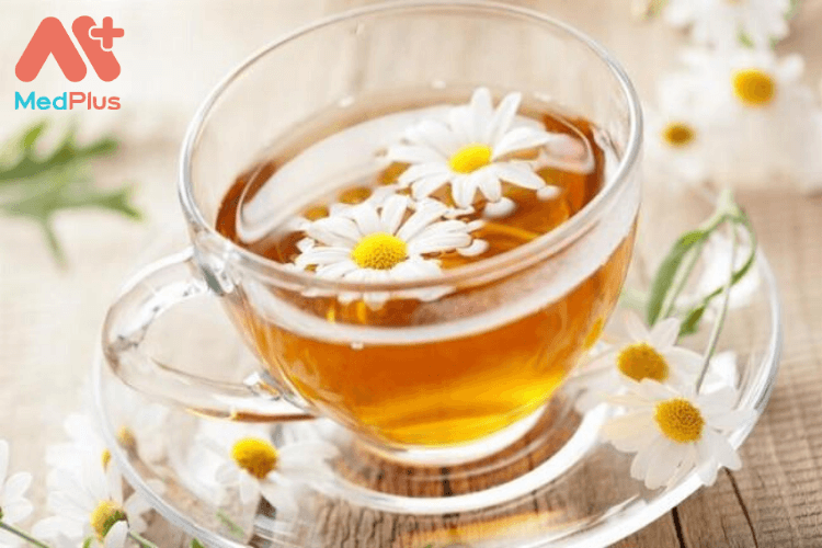 Vị ngọt trong trà hoa cúc sẽ giúp bà bầu cảm thấy dễ chịu