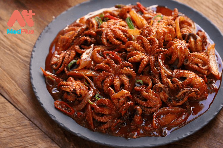 Bạch tuộc xào cay