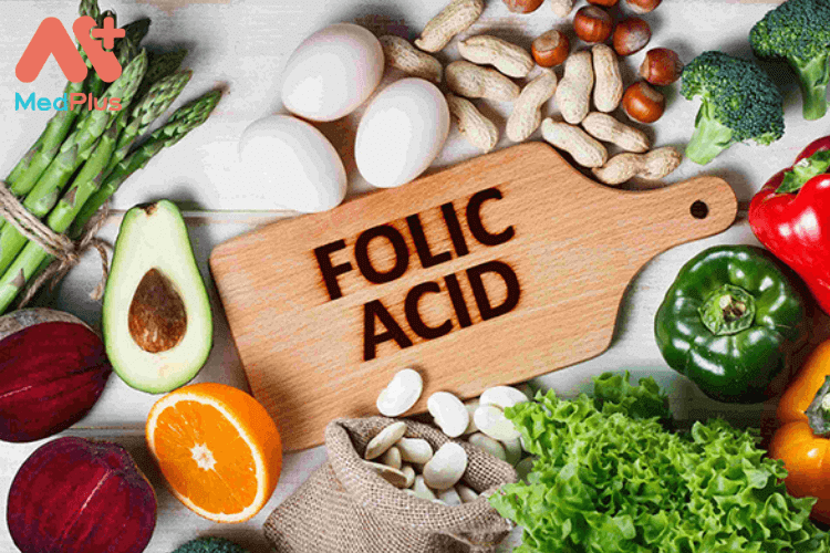 Folate hay axit folic là dưỡng chất được các chuyên gia khuyến cáo nên đưa vào thực đơn thai kỳ