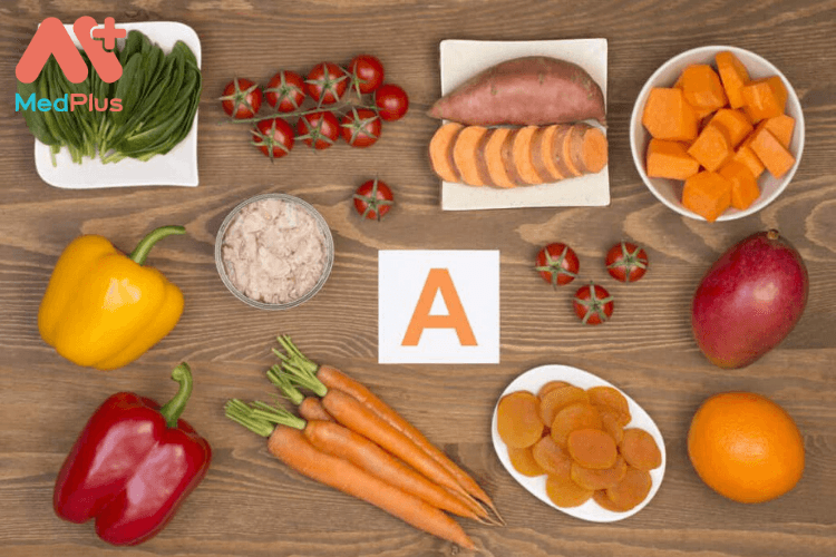 Mẹ bầu bị nổi mề đay nên ăn gì: Vitamin A
