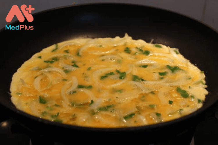 Bật mí công thức làm trứng xào hành tây - món ngon cho ngày bận rộn