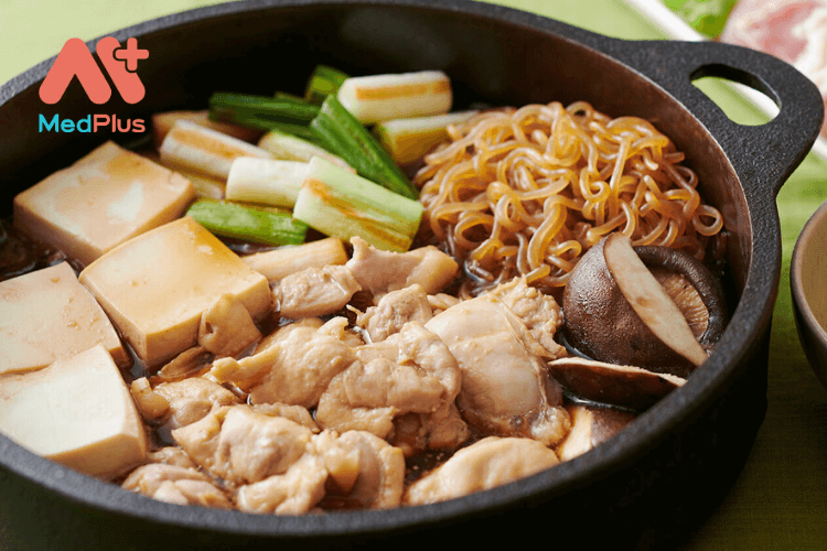 Sukiyaki - món lẩu thịt đầu tiên sau lệnh cấm