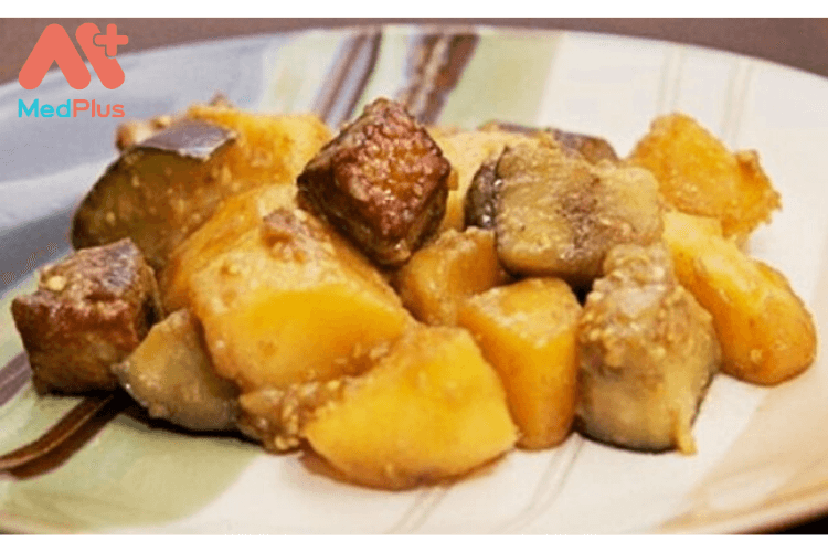Lạ miệng với món vịt kho khoai tây cà tím, lấy lòng cả nhà 138 Vịt kho khoai tây cà tím