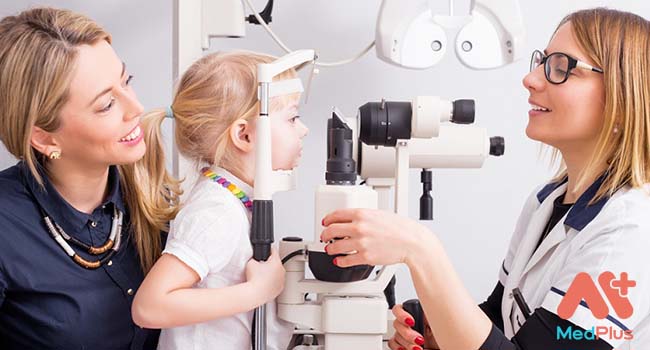 Eye Specialist for Kids - Medplus