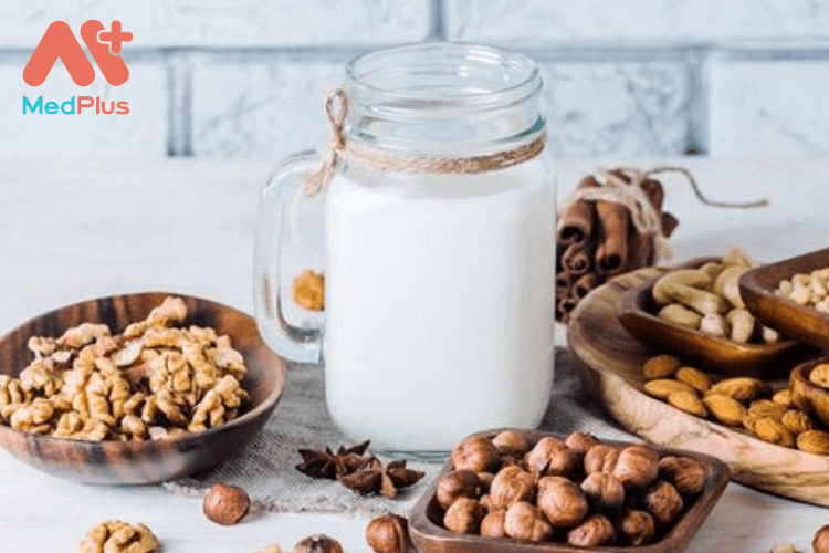 Các loại sữa hạt cung cấp nhiều chất đạm, các loại chất béo của thực vật tốt cho sức khỏe.