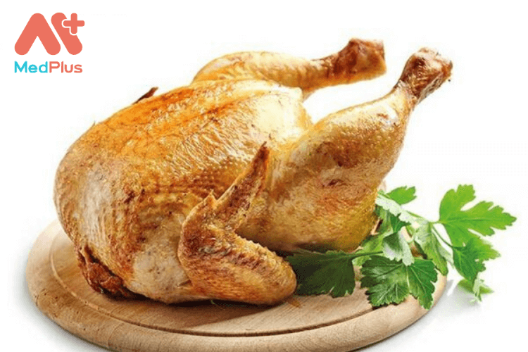thịt gà là thực phẩm giàu protein và các loại axit amin giúp hệ cơ phát triển khỏe mạnh.