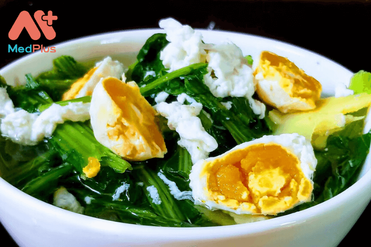 Canh cải bẹ xanh trứng muối