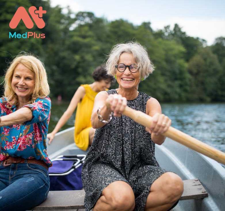 phụ nữ mãn kinh