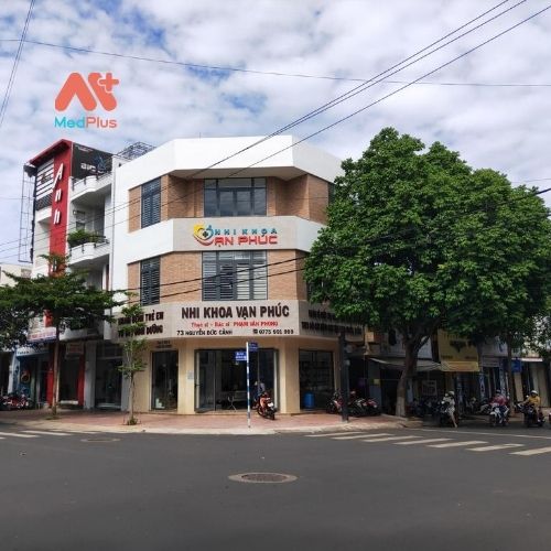 Cơ sở khám Nhi Khoa Vạn Phúc nằm ở Tp. Buôn Ma Thuột, Đăk Lăk