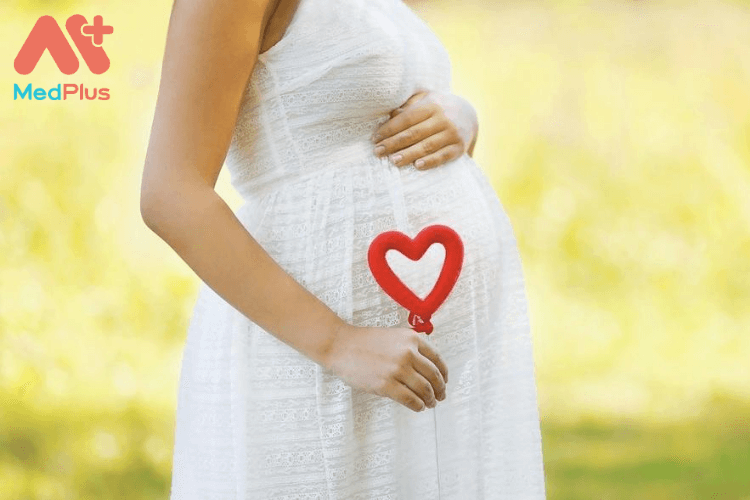 bảo hiểm sức khỏe cho bà bầu