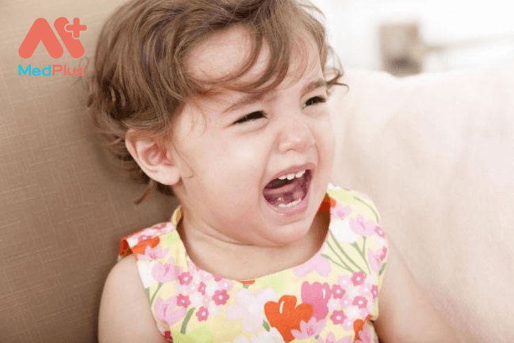 cách chăm sóc trẻ bị nấm lưỡi tại nhà