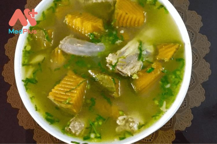 Canh thịt gà bí đỏ