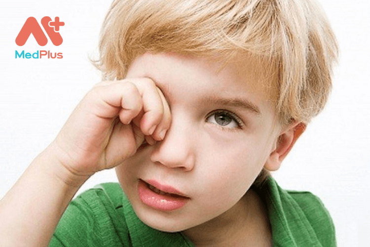 Giá đỗ giúp trẻ cải thiện thị lực