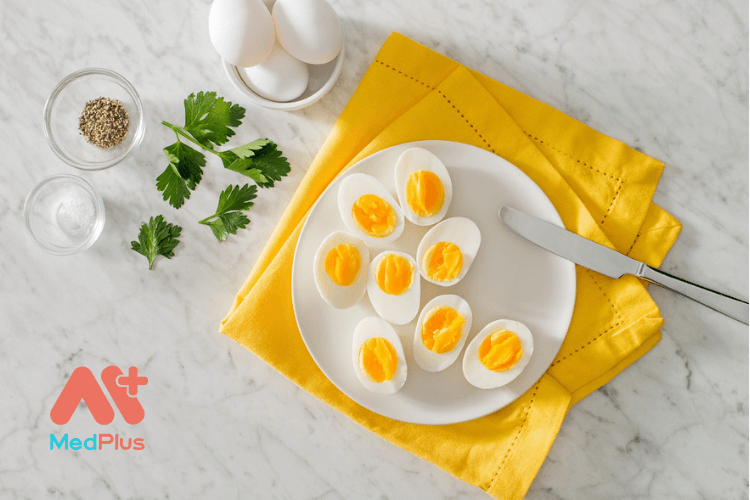 Trứng là thực phẩm tốt cho người hay mệt mỏi vào buổi sáng