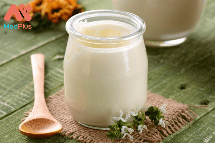 Mẹ bầu bị lao tiết niệu nên ăn gì để giảm thiểu triệu chứng bệnh? 132 Mẹ bầu bị lao tiết niệu nên ăn gì: Sữa chua