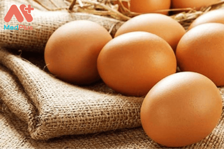 Người bị viêm gan B nên ăn gì: Trứng gà