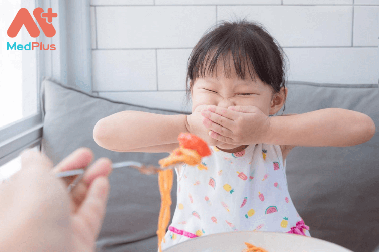 Trẻ nhỏ bị loét dạ dày có sao không? Những điều bố mẹ cần biết 128 Trẻ nhỏ bị loét dạ dày có sao không?