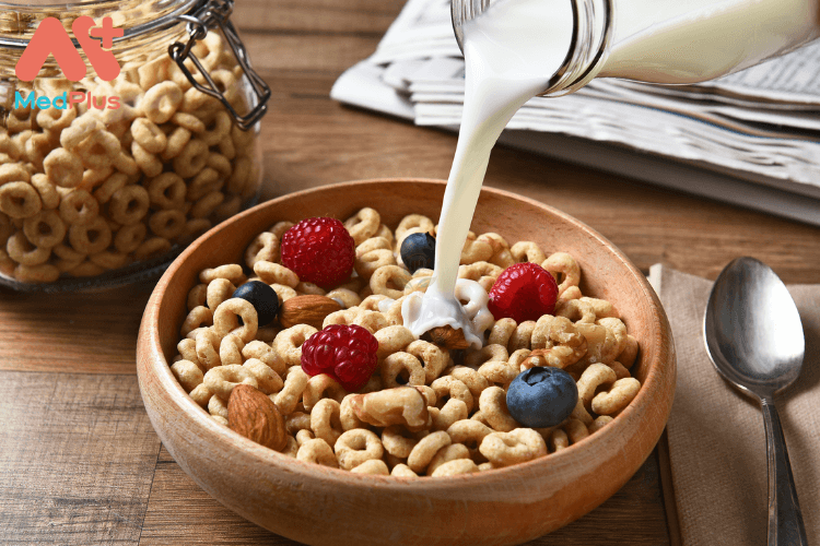 Người bị sưng âm đạo nên ăn gì: Ngũ cốc
