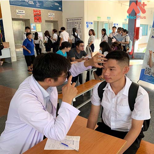 Bệnh viện Mắt Quốc tế Việt-Nga