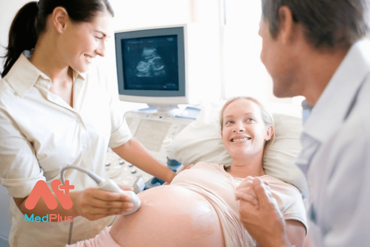 Quyền lợi bảo hiểm y tế của người hưởng chế độ thai sản