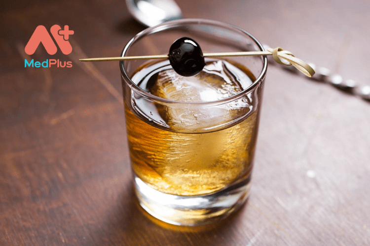 Một loại cocktail rượu Whisky đơn giản