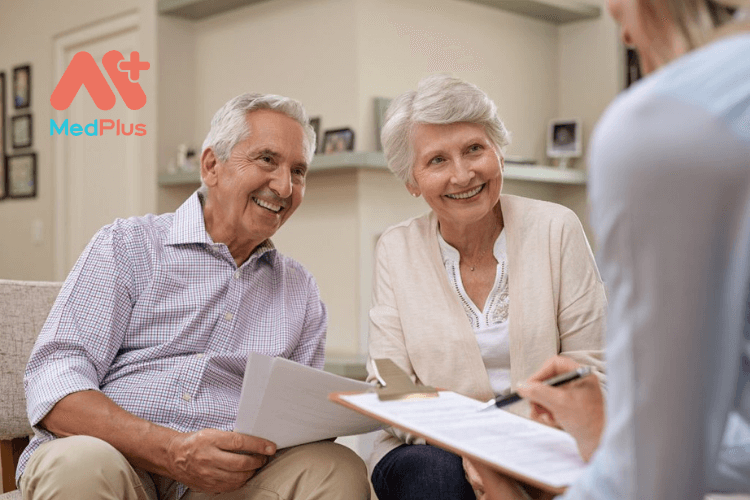 Bảo hiểm sức khỏe Vietinbank cho người già