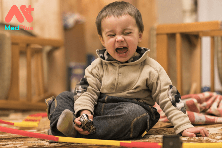 7 lý do khiến trẻ khóc phổ biến