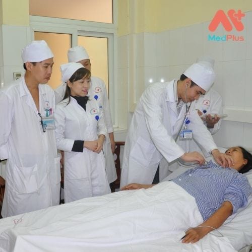 Bệnh viện Đa khoa Quảng Ninh có đội ngũ bác sĩ trình độ cao và y đức