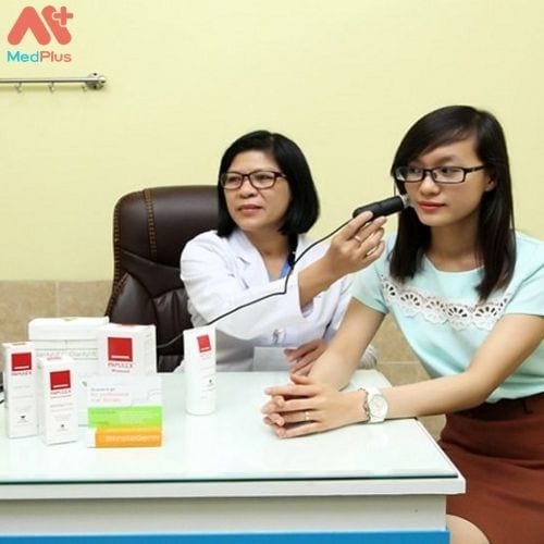 Bệnh viện Phong Da liễu tỉnh Thừa Thiên Huế thực hiện nhieuf dịch vụ khám chữa bệnh cho bệnh nhân