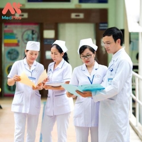 Bệnh viện đa khoa Bình Điền có đội ngũ bác sĩ và nhân viên y tế trình độ cao và giàu y đức