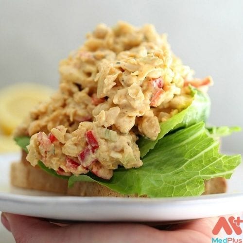 Công thức Salad cá ngừ đậu xanh