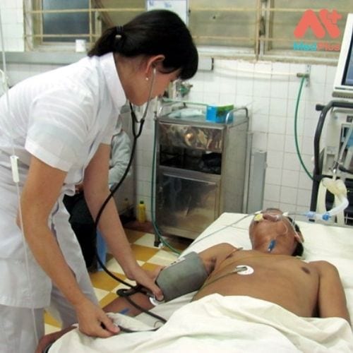 Đội ngũ cán bộ nhân viên Bệnh viện Đa khoa KV Bồng Sơn chuyên nhiệp và y đức