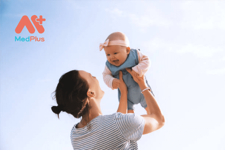 Bản năng làm mẹ: 5 điều không ai nói cho bạn biết