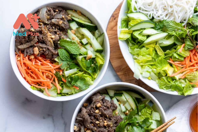 Bún bò xào CHUẨN VỊ NAM VIỆT NO LÒNG CÒN NHỚ