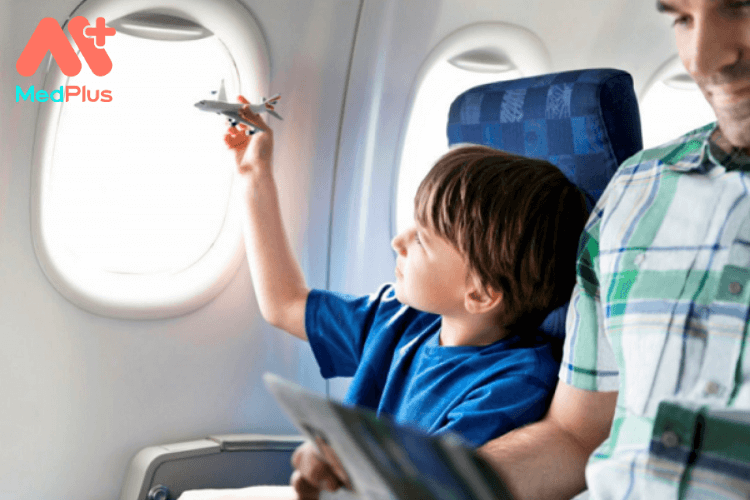 Có nên cho trẻ dùng thuốc Benadryl không?