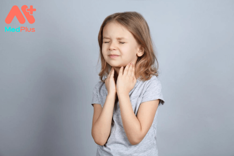Đau họng ở trẻ là dấu hiệu của bệnh gì?