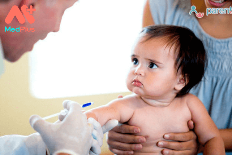 Giúp trẻ sinh non khỏe mạnh bằng vắc xin