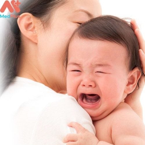 Nguyên nhân và cách khắc phục khi trẻ không ngừng khóc (Hình ảnh minh họa)