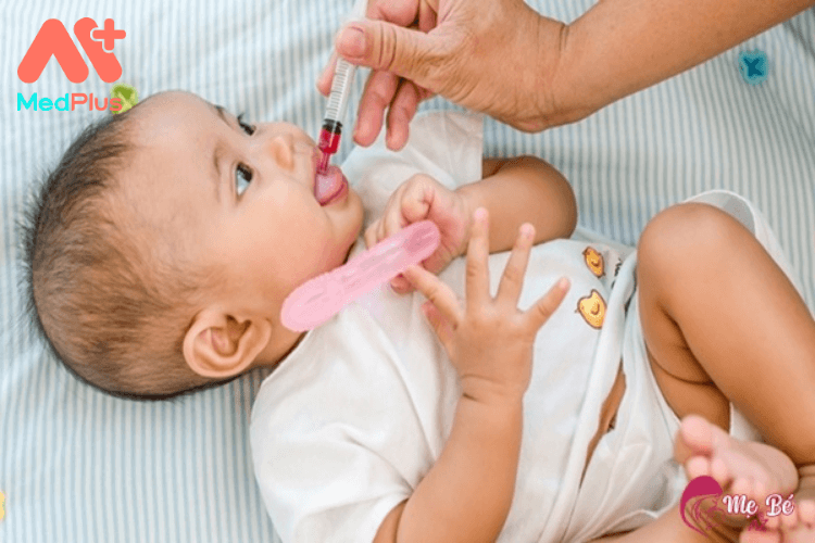 Thuốc kháng sinh trị sổ mũi xanh ở trẻ sơ sinh