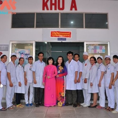Đội ngũ bác sĩ Bệnh viện Huyện Bình Chánh giàu kinh nghiệm và trách nhiệm cao