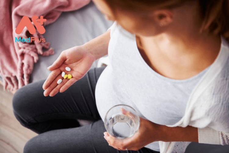 Uống thuốc dị ứng khi mang thai