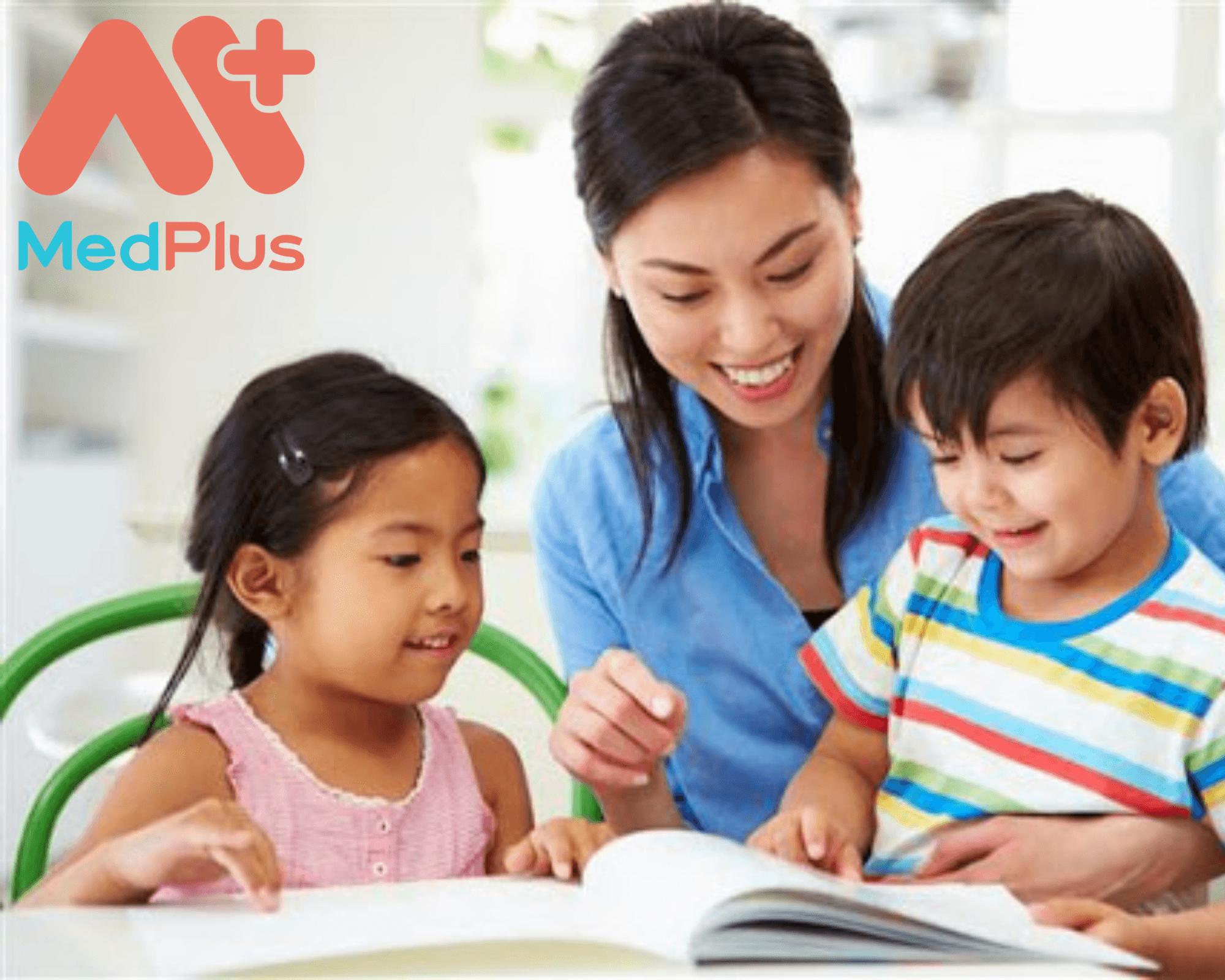 4 Cách yêu cầu trợ giúp về việc chăm sóc trẻ em