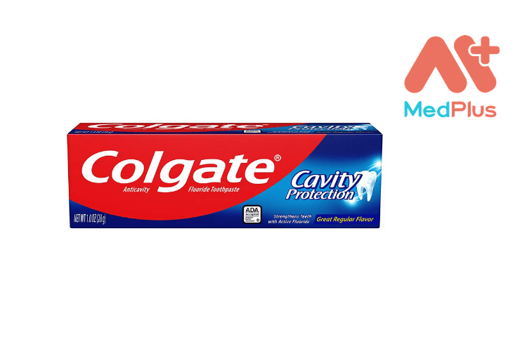 Kem đánh răng bảo vệ khoang Colgate