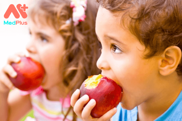 Tại sao trẻ em nên ăn nhiều trái cây hơn?