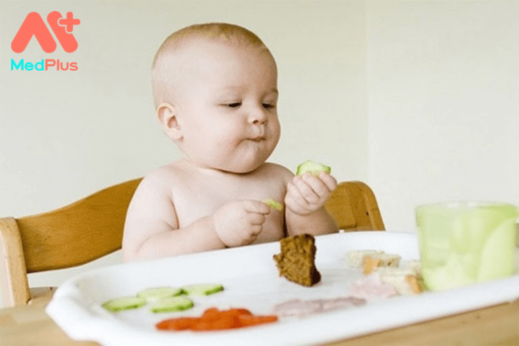 Thực đơn ăn dặm dinh dưỡng cho trẻ