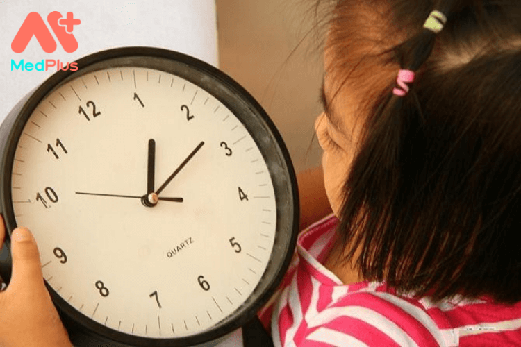 5 bước cơ bản dạy trẻ xem giờ đúng